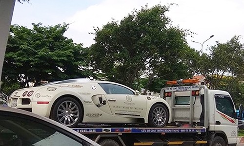 Bugatti Veyron cua Dang Le Nguyen Vu tai xuat tren pho Viet-Hinh-2