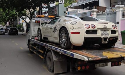 Bugatti Veyron cua Dang Le Nguyen Vu tai xuat tren pho Viet