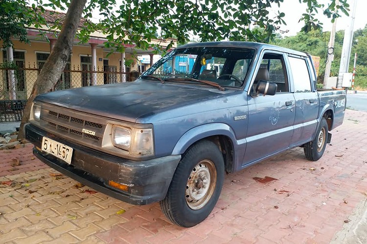 Xe oto Mazda B2200 gia chi 35 trieu dong tai Viet Nam-Hinh-7