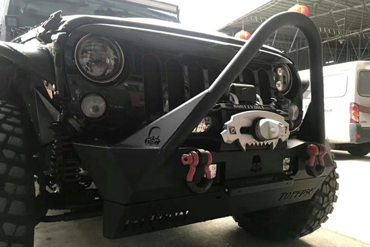 Dan choi HN chi 570 trieu do Jeep Wrangler Rubicon-Hinh-3