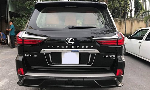 Lexus LX570 Super Sport bien khung o Hai Duong la 