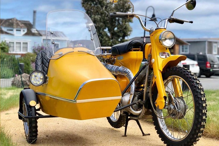 Xe may Honda Super Cub do Sidecar 3 banh cuc chat