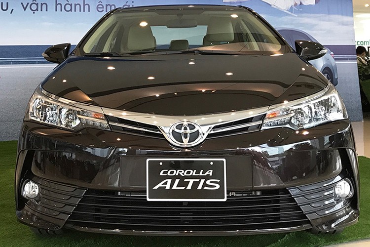 Toyota Corolla Altis giam toi 80 trieu dong tai Viet Nam-Hinh-3