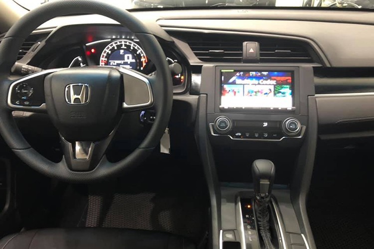 Can canh Honda Civic 1.8E gia 729 trieu tai Ha Noi-Hinh-6