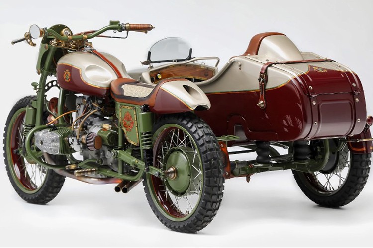 Ngam Sidecar 3 banh Ural phong cach steampunk 