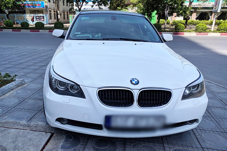 Xe sang BMW 525i 