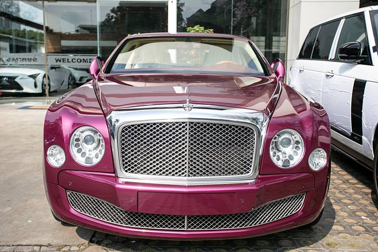 Xe sang Bentley Mulsanne cu khien chi em phat them-Hinh-10