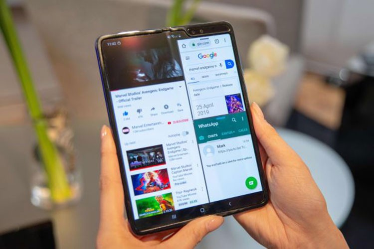 Samsung Galaxy Fold co the se duoc ra mat cung Note 10-Hinh-5