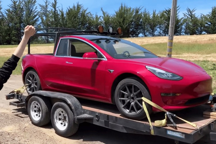 Tesla Model 3 dau tien do xe ban tai tu mot co gai-Hinh-6