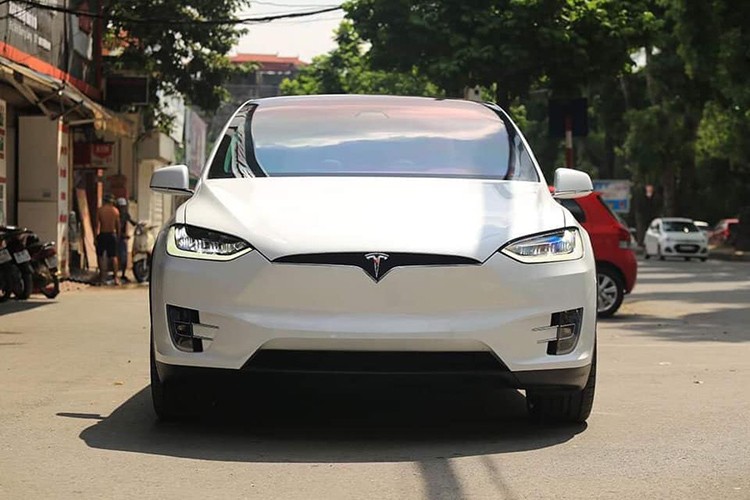 Tesla Model X P100D hon 8 ty len san xe cu Ha Noi-Hinh-3