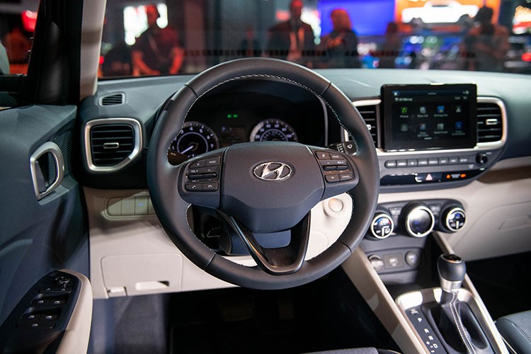 Hyundai Venue vua ra chi hon 200 trieu da chay hang-Hinh-6
