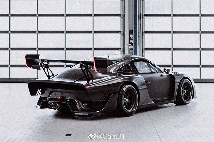 Porsche 935 2019 than xe carbon tran gan 20 ty dong-Hinh-2