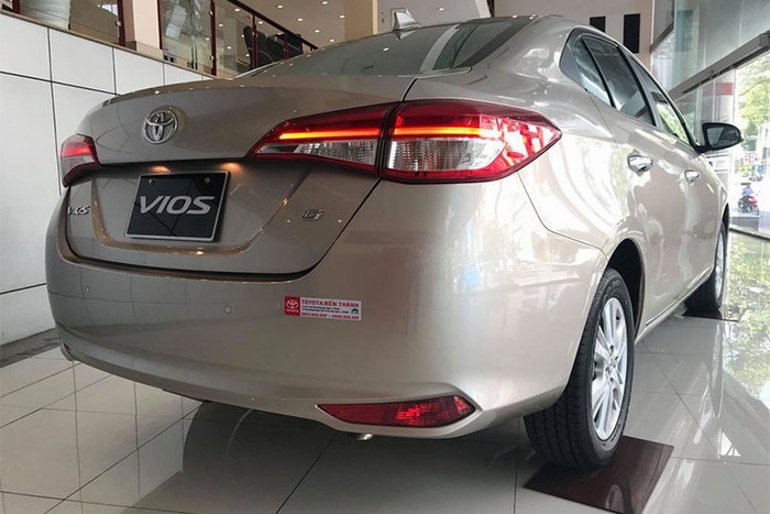 Toyota Vios “dai ha gia” con duoi 500 trieu o Viet Nam-Hinh-8