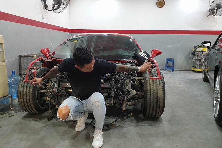 Ferrari 488 GTB cua Tuan Hung lo dien voi ngoai hinh moi-Hinh-5
