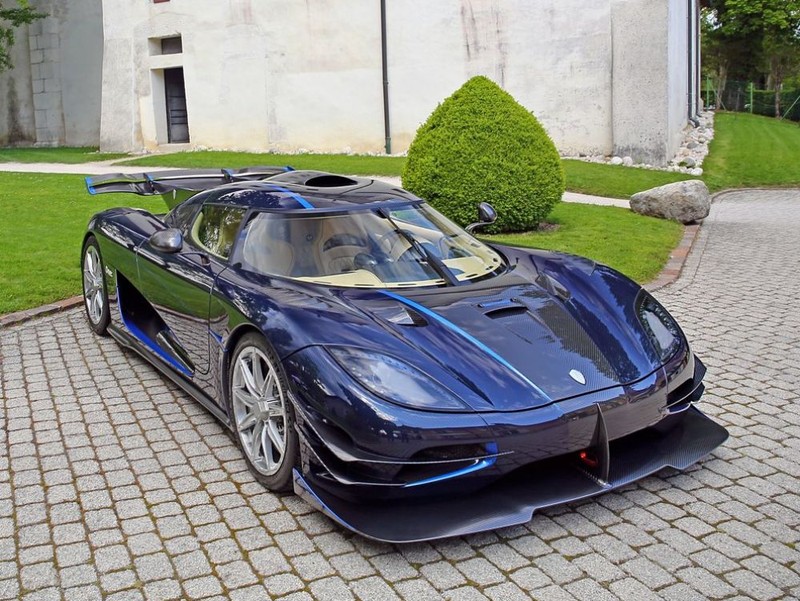 Koenigsegg 