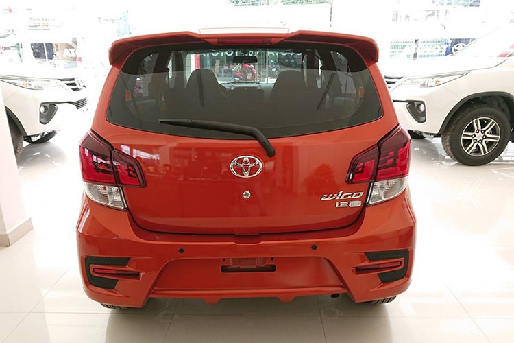 Toyota Wigo giam gia soc, dau Vinfast Fadil tai Viet Nam-Hinh-4