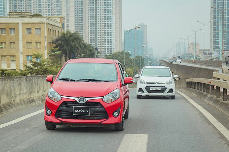 Toyota Wigo giam gia soc, dau Vinfast Fadil tai Viet Nam-Hinh-9