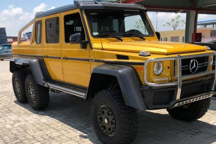 Mercedes-Benz G63 AMG 6x6 hon 65 ty dong ve Viet Nam