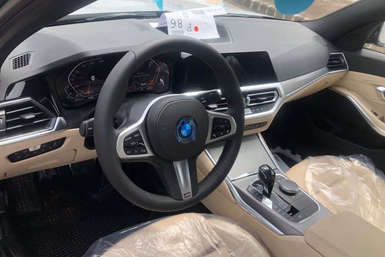 Chi tiet BMW 3-Series 2019 hon 2 ty dong tai Viet Nam-Hinh-5