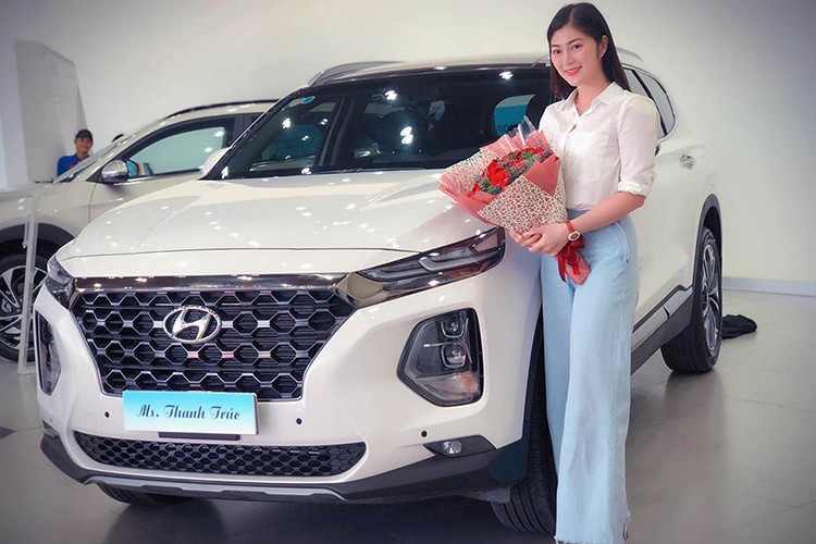 Nguoi dep Thanh Truc “tau” Hyundai Santa Fe 2019 hon 1 ty dong-Hinh-3