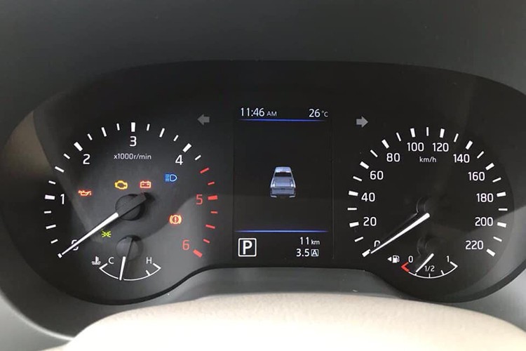 Nissan Navara EL 2019 moi tu 679 trieu tai Viet Nam-Hinh-6