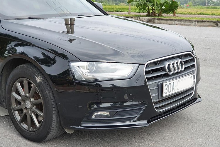 Can canh xe sang Audi A4 chi 1 ty dong o Ha Noi-Hinh-3