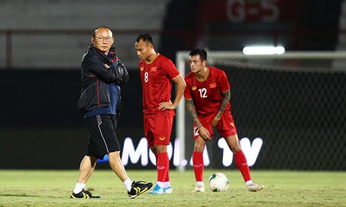 Tuyen Viet Nam dau Indonesia: Mat Tuan Anh vua mung, lai vua lo!-Hinh-2