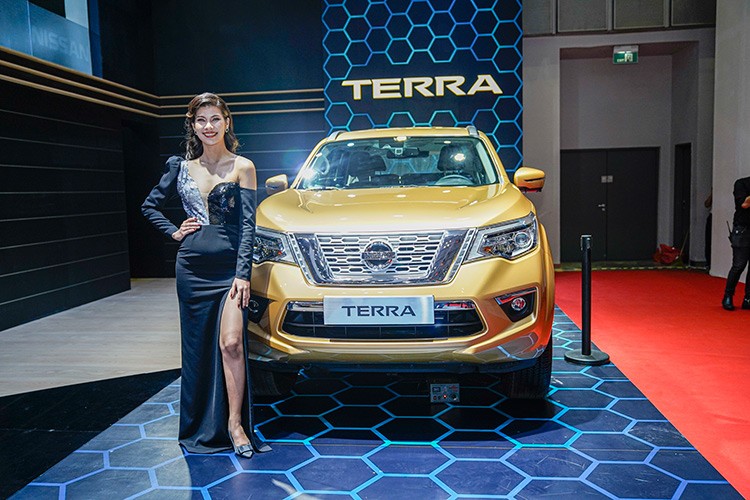 Nissan dem ca dan xe nang cap moi den trien lam VMS 2019-Hinh-8