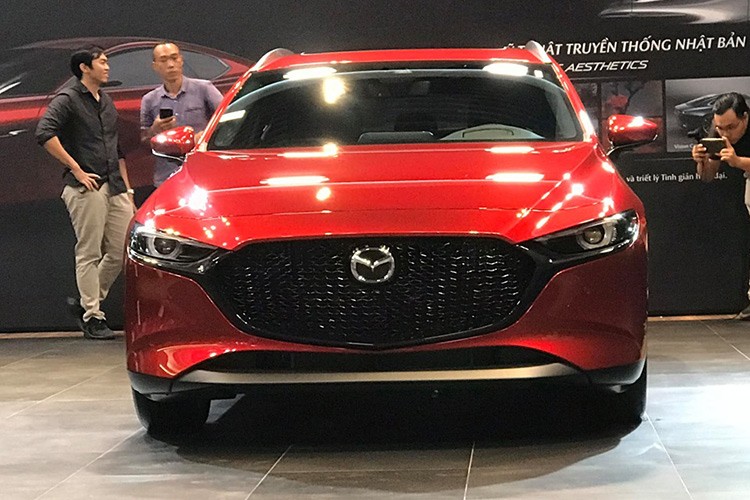 Can canh Mazda3 2019 