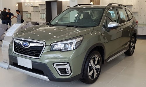 Subaru Forester giam 30 trieu “dau” Honda CR-V tai Viet Nam