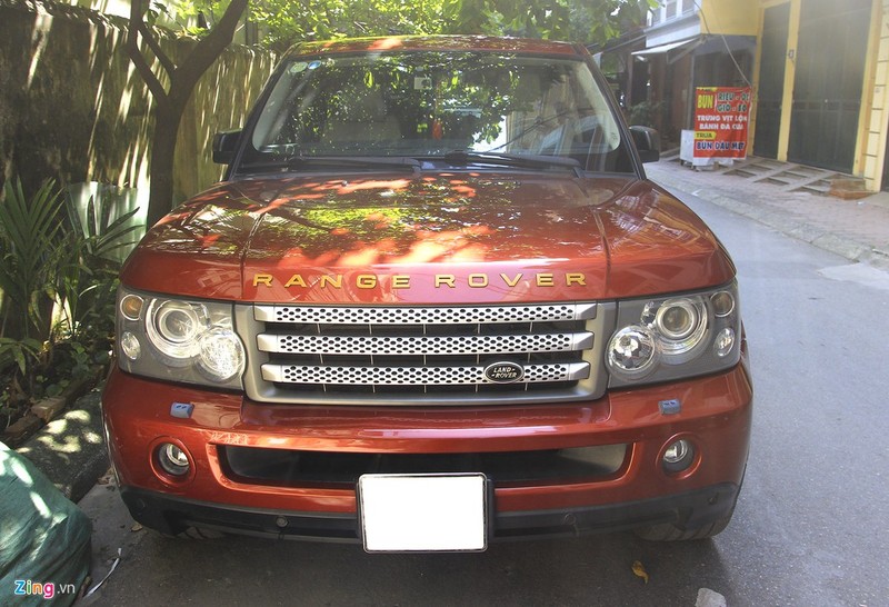 Range Rover Sport 11 nam tuoi gia hon 900 trieu dong