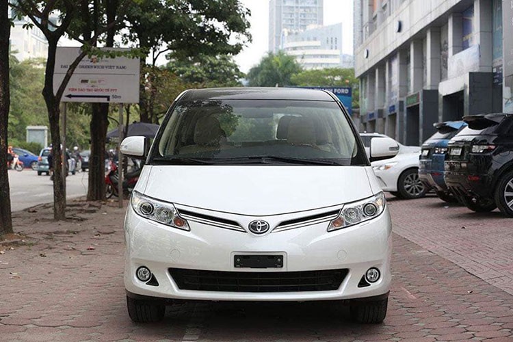 Can canh Toyota Previa 2019 gan 3 ty dong tai Ha Noi-Hinh-3