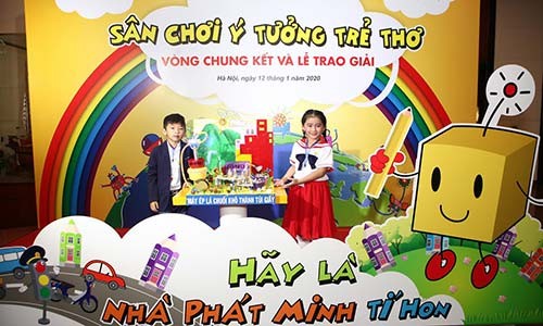 HVN trao giai chung ket “Cuoc thi ‎Y tuong tre tho