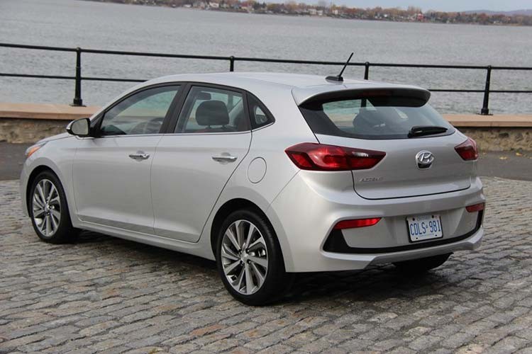 Hyundai Accent phien ban Hatchback tu 386 trieu dong tai My-Hinh-9