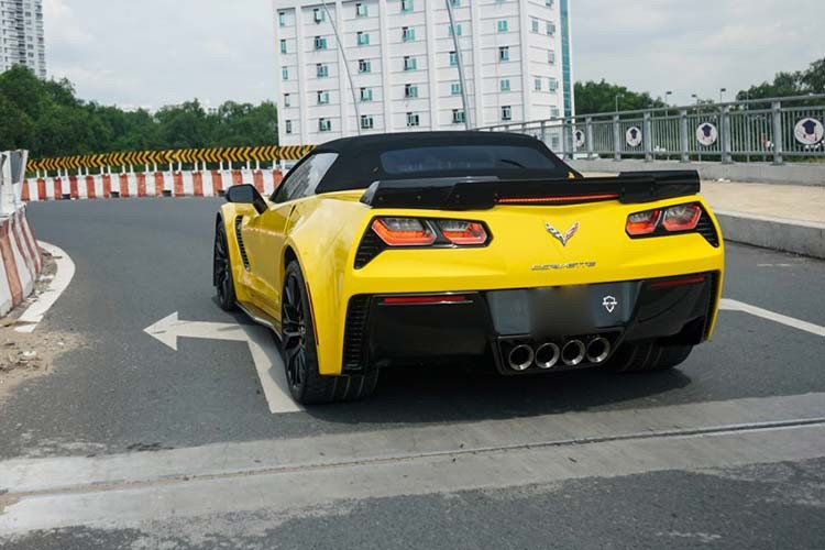 Sieu xe Chevrolet Corvette Z06 chi hon 4,5 ty o Sai Gon-Hinh-9