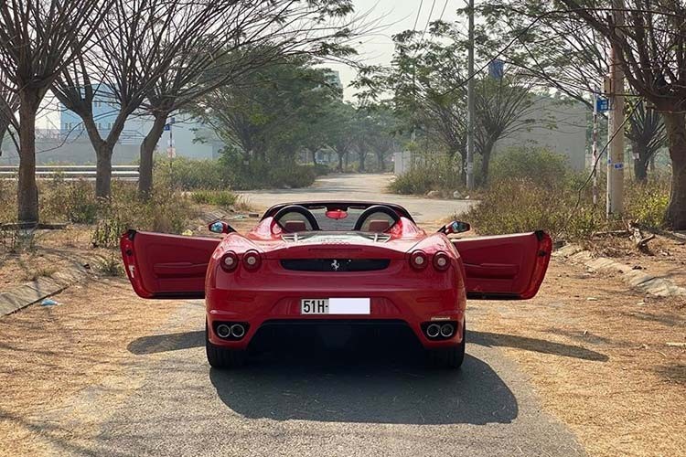 Sieu xe Ferrari F430 Spider cua 