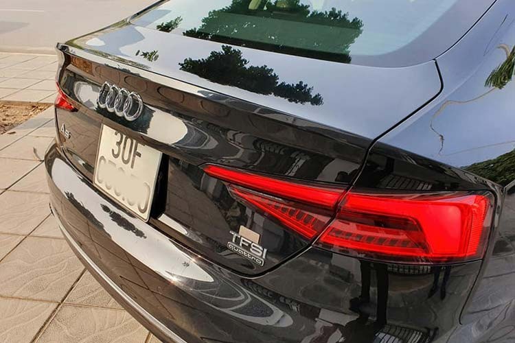 Xe sang Audi A5 “hang thua” APEC chi 1,9 ty dong o Ha Noi-Hinh-4