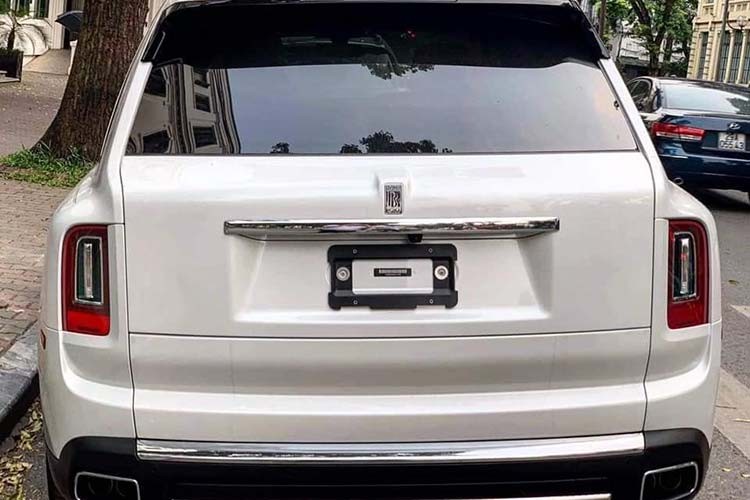 Rolls-Royce Cullinan len san xe cu chi hon 17 ty o Ha Noi-Hinh-4