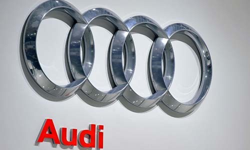 Audi trieu hoi hon 100 nghin xe loi tui khi Takata