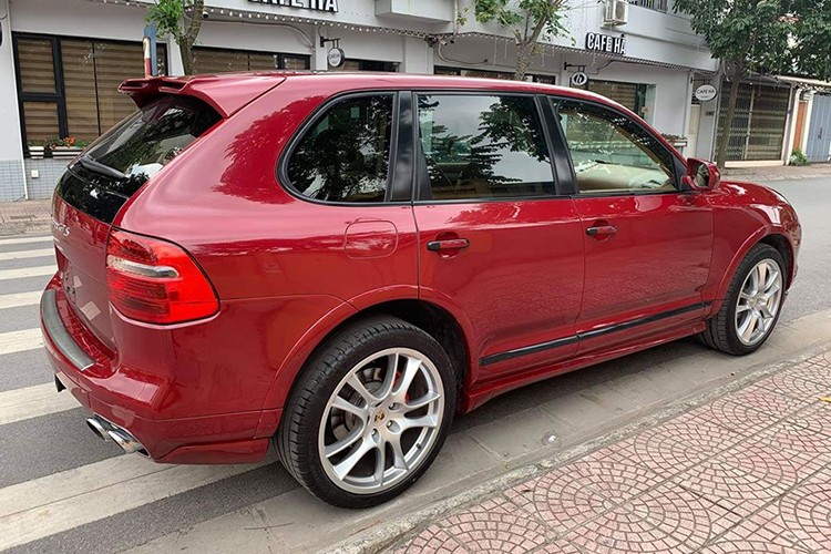 Can canh Porsche Cayenne GTS chi 899 trieu dong tai Ha Noi-Hinh-2