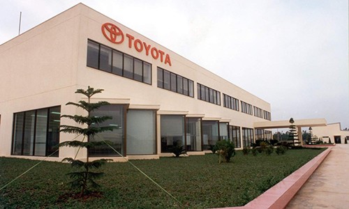 Toyota Viet Nam tam dung san xuat oto tranh dich Covid-19