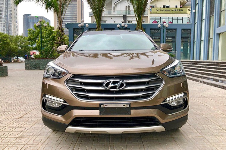 Hyundai SantaFe 2016 dung chan, ban hon 900 trieu tai Viet Nam-Hinh-3