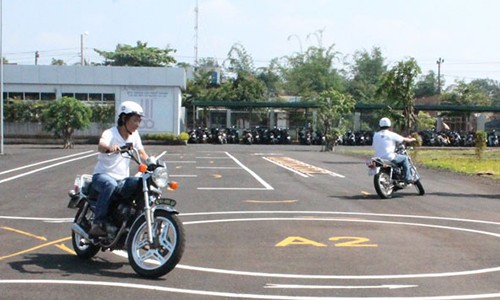 Nguoi dung xe may duoi 50cc, xe may dien phai co GPLX-Hinh-2