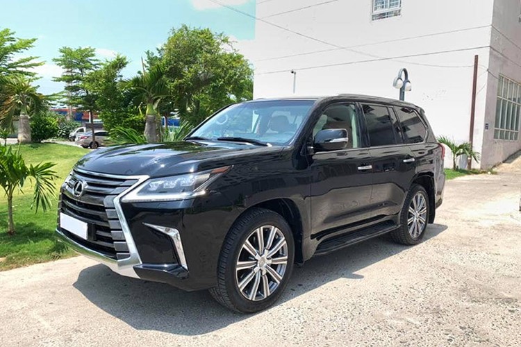 Lexus LX570 chay 4 nam van hon 6 ty dong tai Ha Noi-Hinh-9