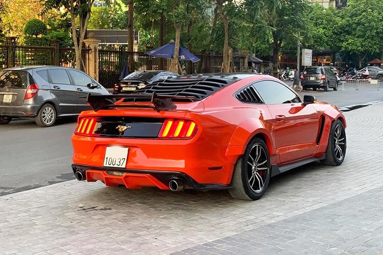 Dan choi Lao Cai rao ban “sieu xe” Ford Mustang hon 1 ty dong-Hinh-9