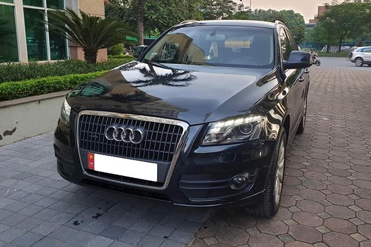 Xe sang Audi Q5 lan banh 9 nam, ban 680 trieu o Ha Noi