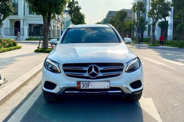 Co nen mua Mercedes-Benz GLC 250 cu hon 1,5 ty o Ha Noi?-Hinh-10