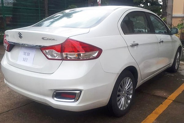 Sedan gia re Suzuki Ciaz 2020 moi 