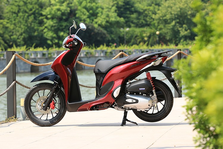 Honda SH Mode 2020 tai Viet Nam, dat nhat 59 trieu dong-Hinh-2