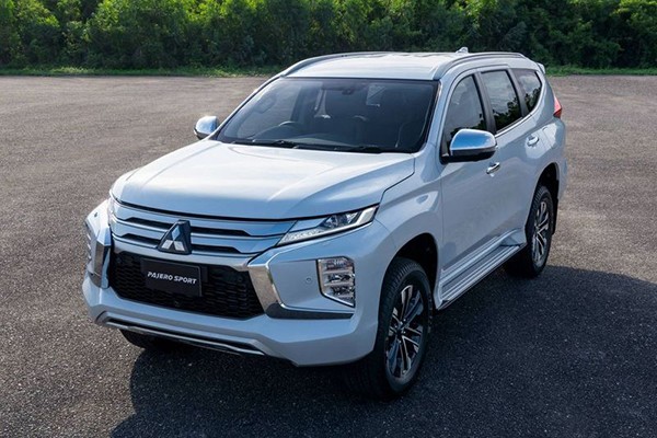 Mitsubishi Pajero Sport 2020 tu 980 trieu sap ra mat Viet Nam?